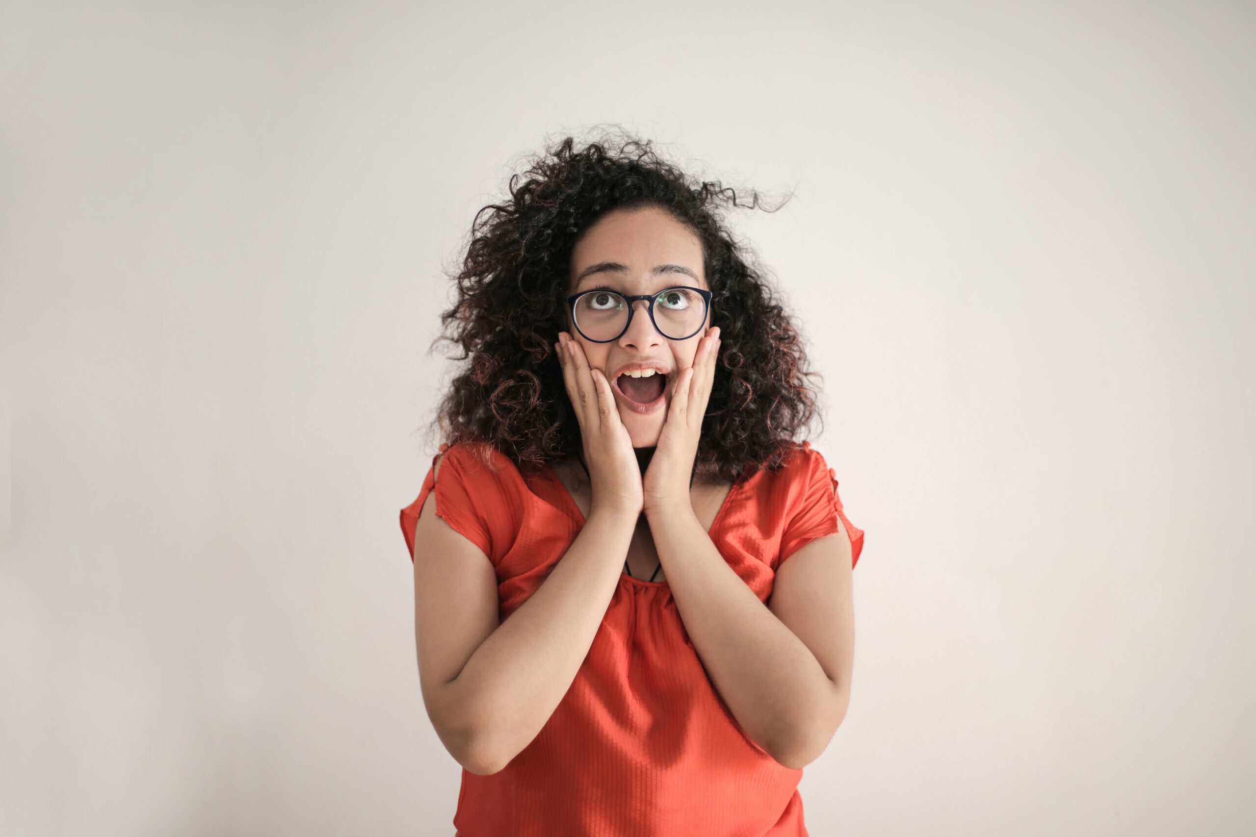 picture of a girl before the application of image masking