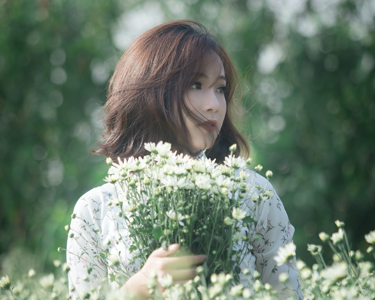 picture of a girl before color correction