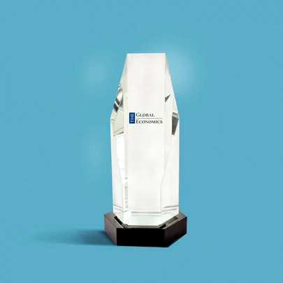 Global Economic Award Trophy of Riseup Labs