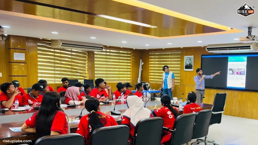 Riseup Labs U-Report Bangladesh App Product Manager Introducing the App Features