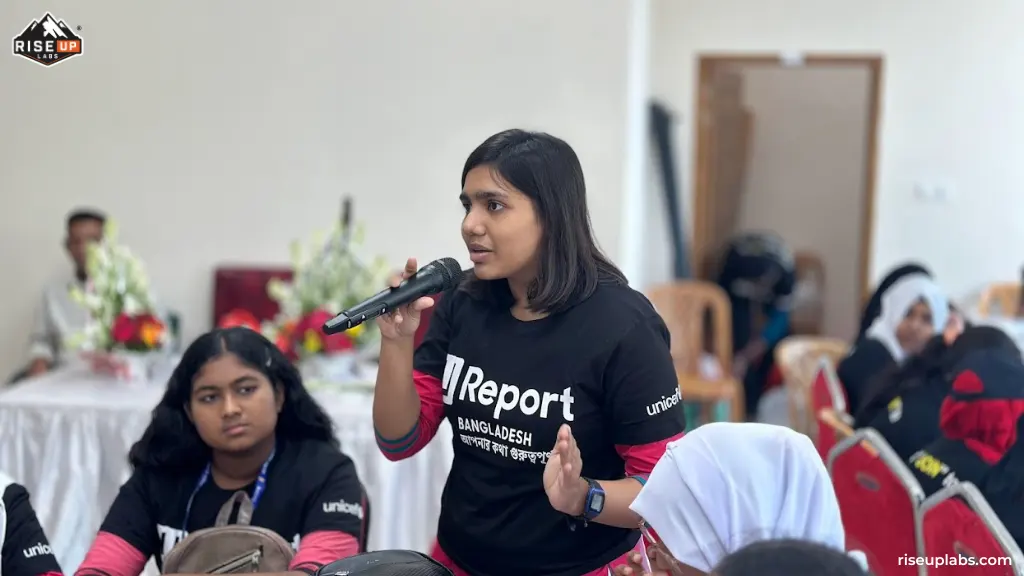 U-Reporter Giving Feedback on U-Report App