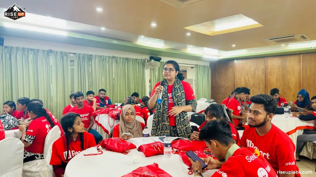 U-Reporter Discussing on App Features on the UAT