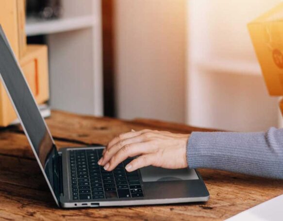 How Do I Become A Successful eCommerce Seller?