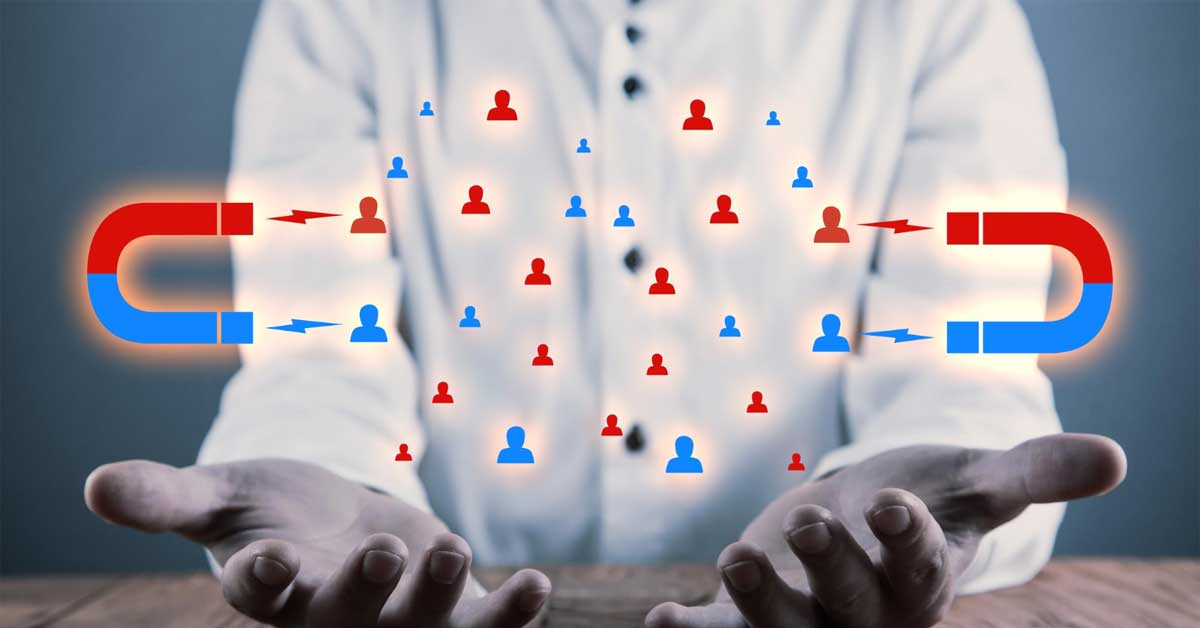 What are 4 Ways to Attract Customers?