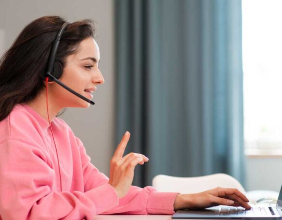 Top Tips for Working in a Call Center