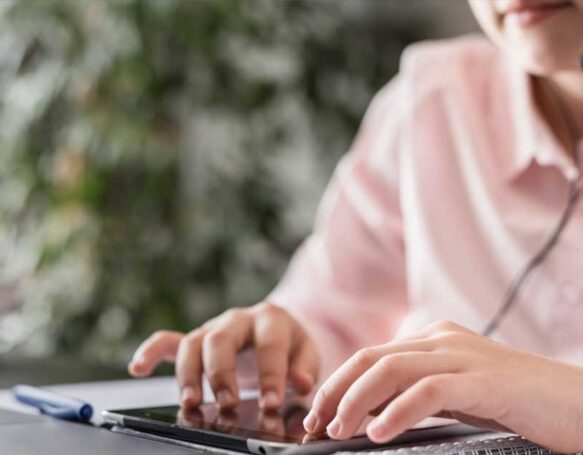 What Exactly Does a Virtual Assistant Do